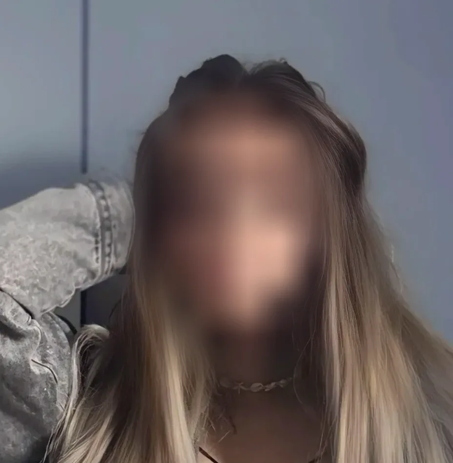Esther, 21