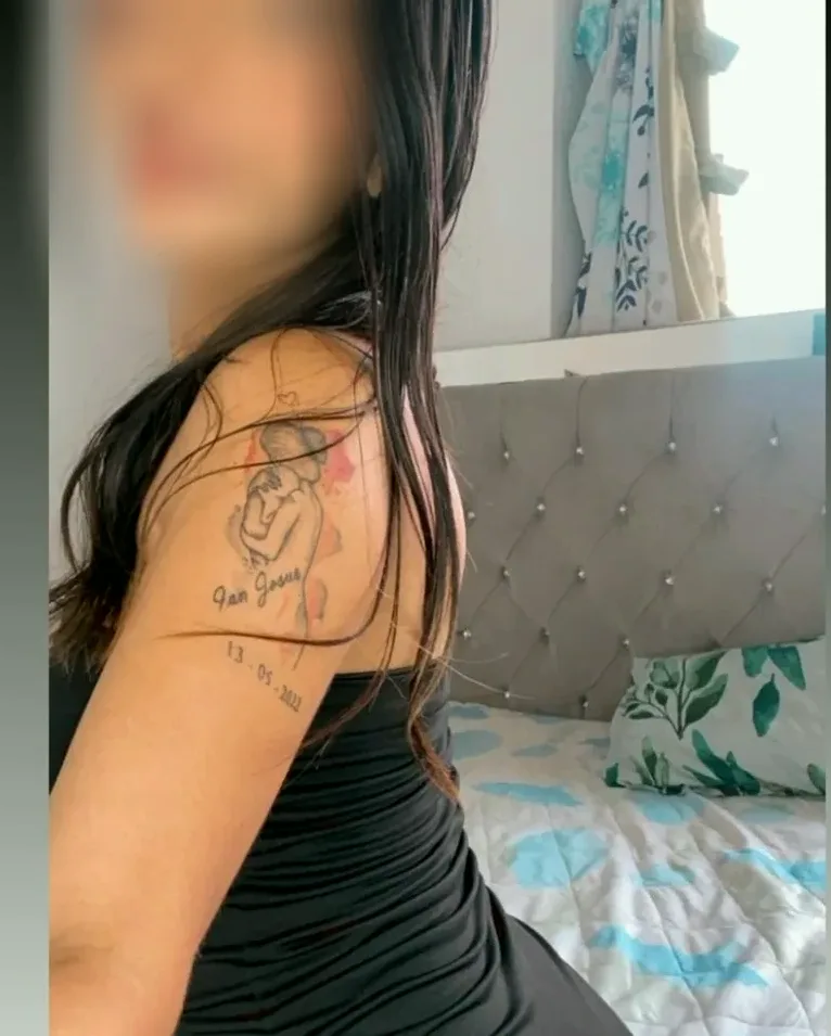 Maaike, 24